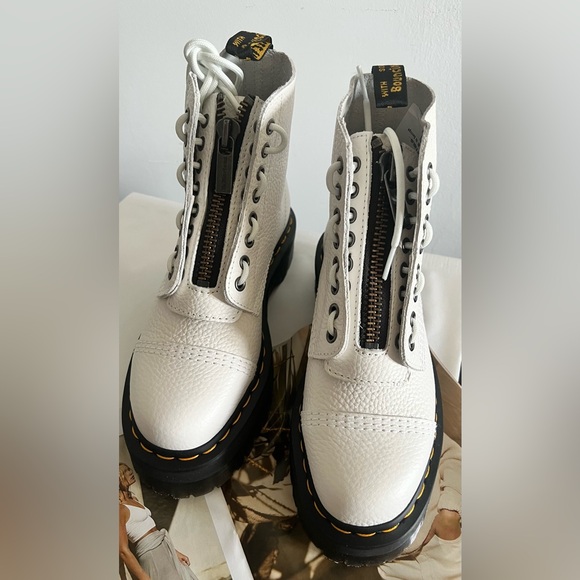Dr. Martens White Leather Women's Boots - Picture 6 of 8